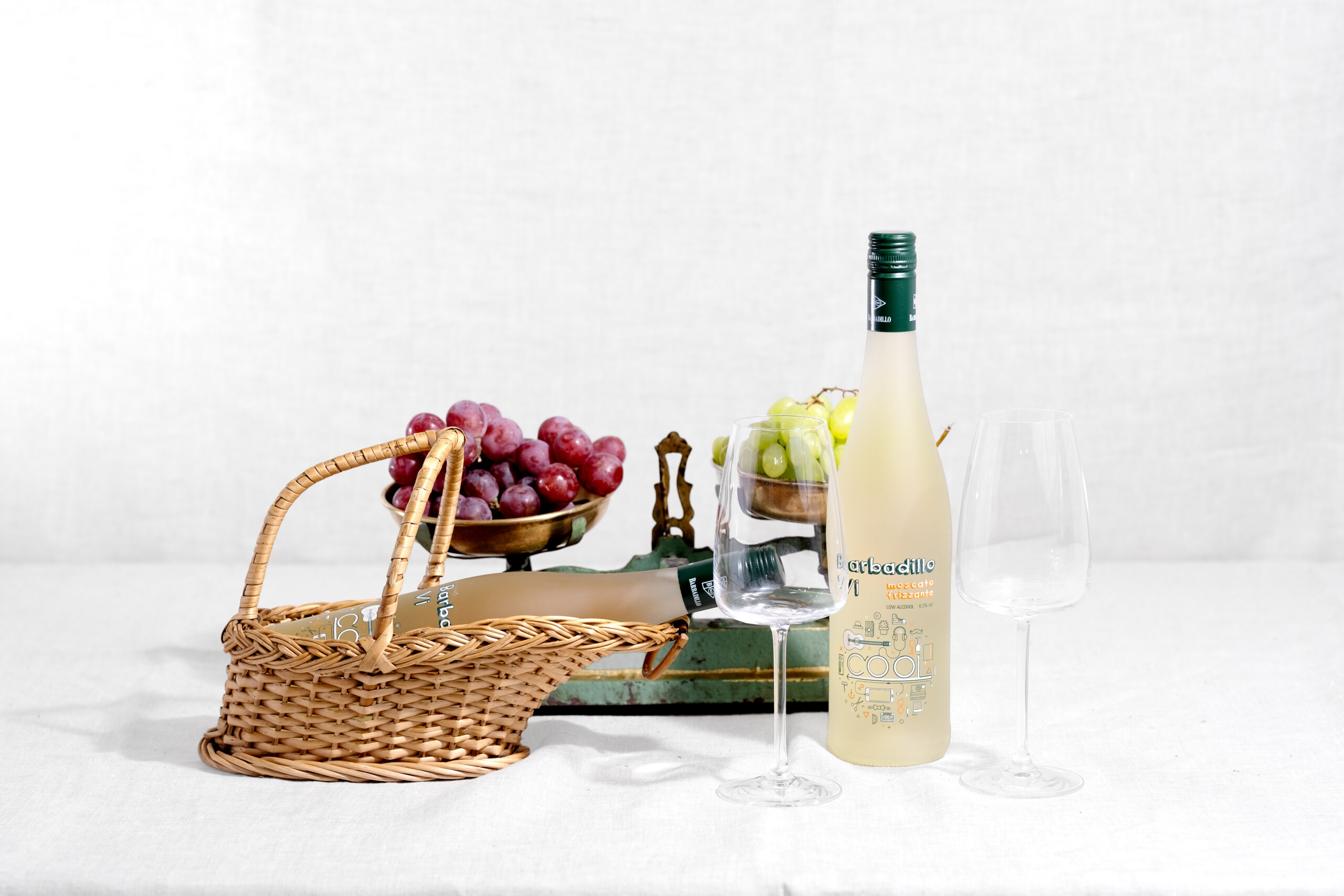Vino Barbadillo VI Cool - Frizzante 100% Moscato - Imagen 2