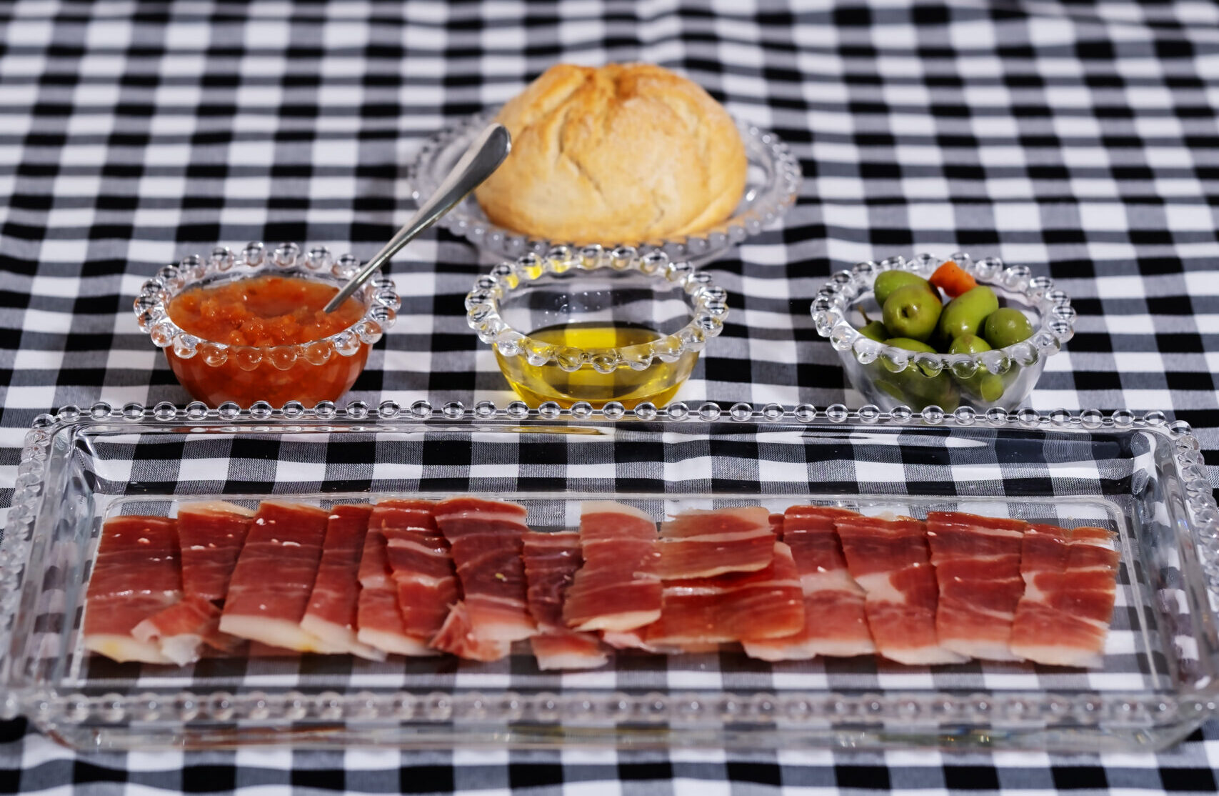 Jamón ibérico de bellota cortado a cuchillo VETA